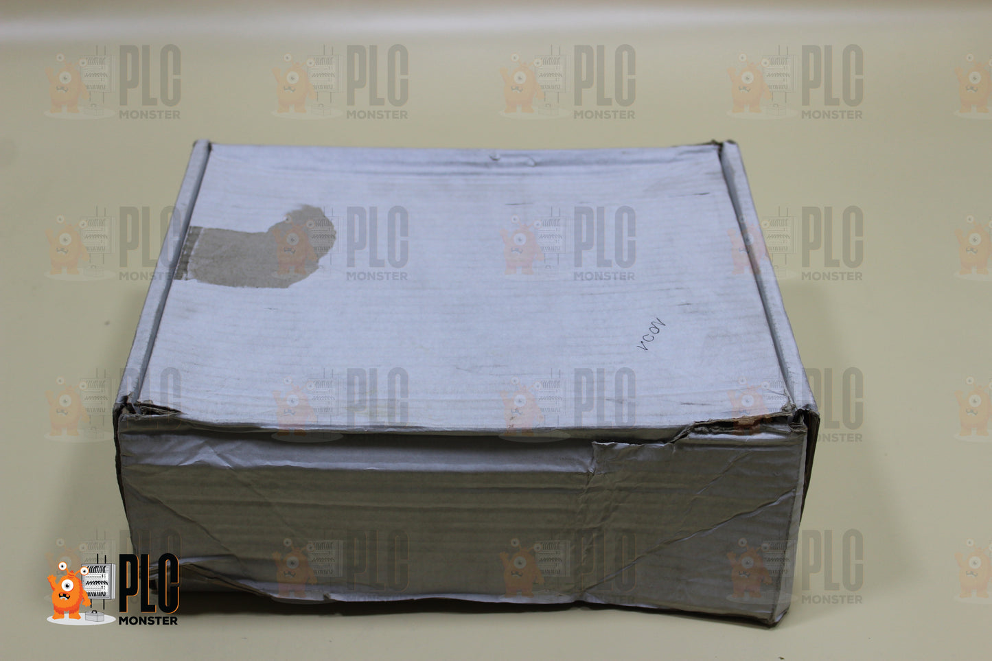NEW OPEN BOX | ABB | 1SCA022747R6490 OT400U03 |