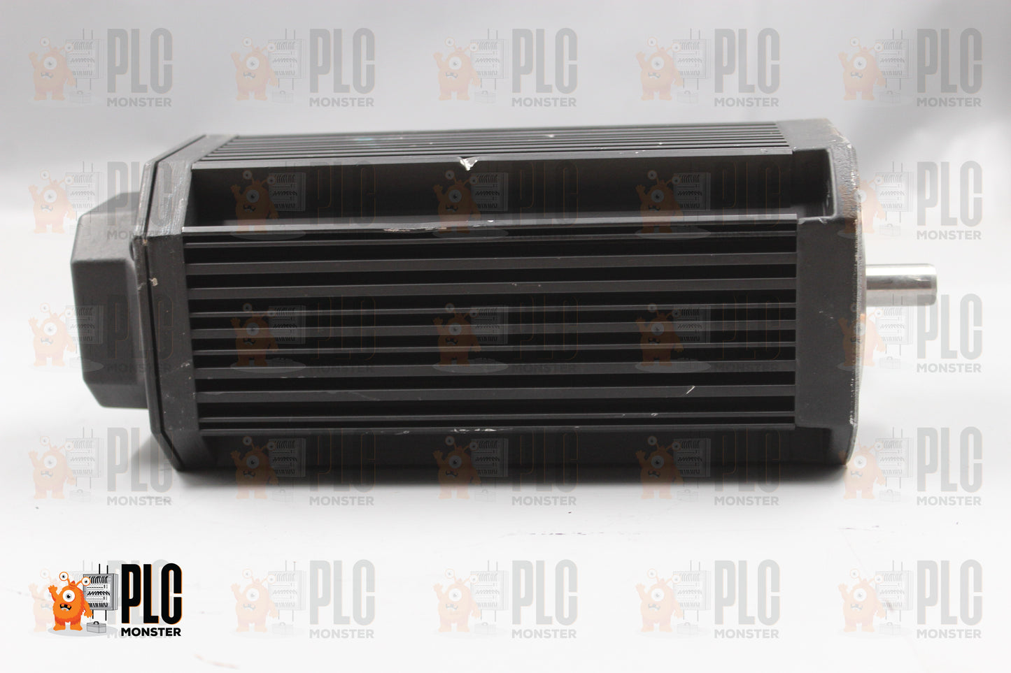 NEW NO BOX | Lenze | MDSKSRS056-33 |