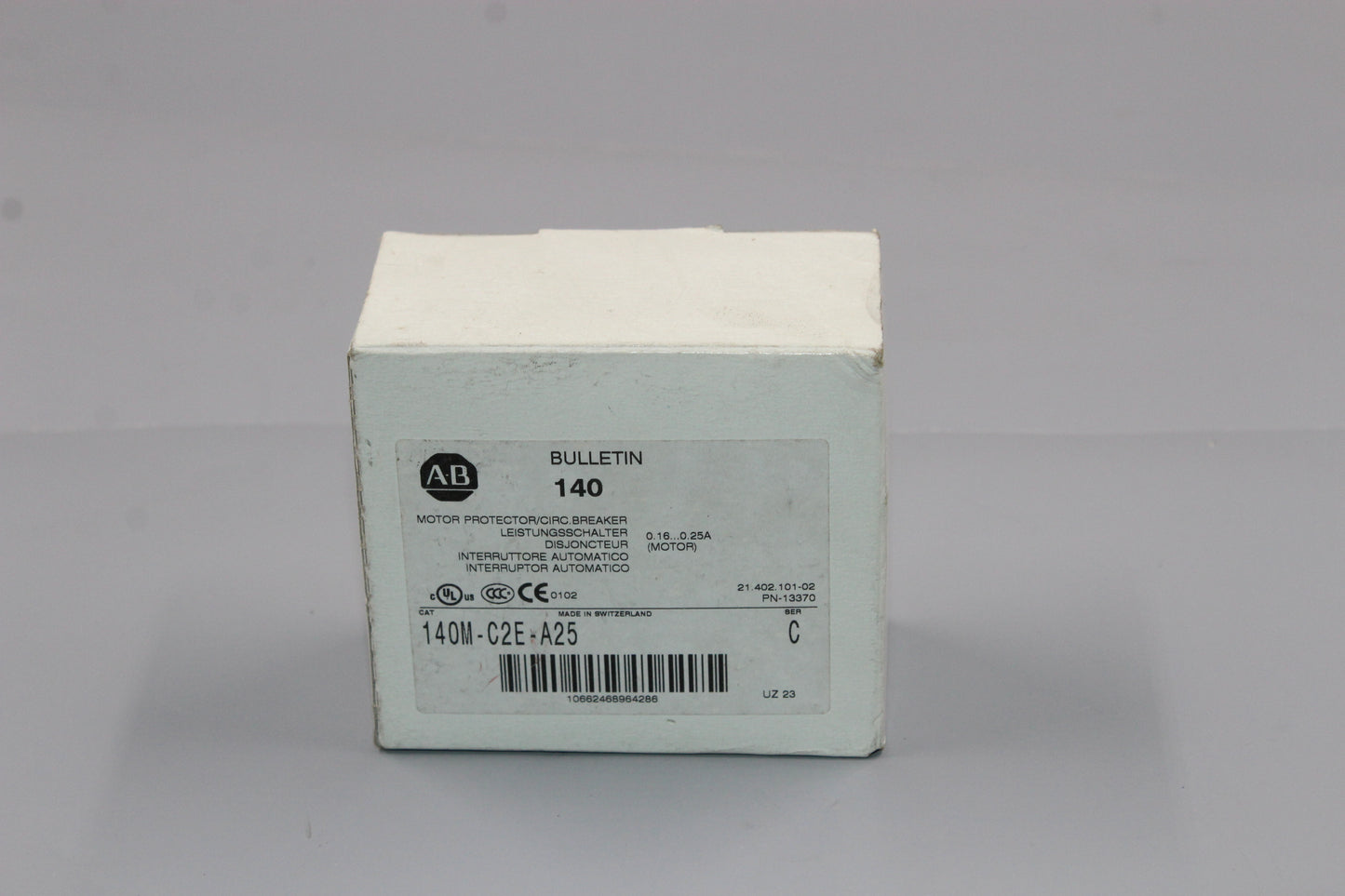 NEW | ALLEN-BRADLEY | 140M-C2E-A25 |