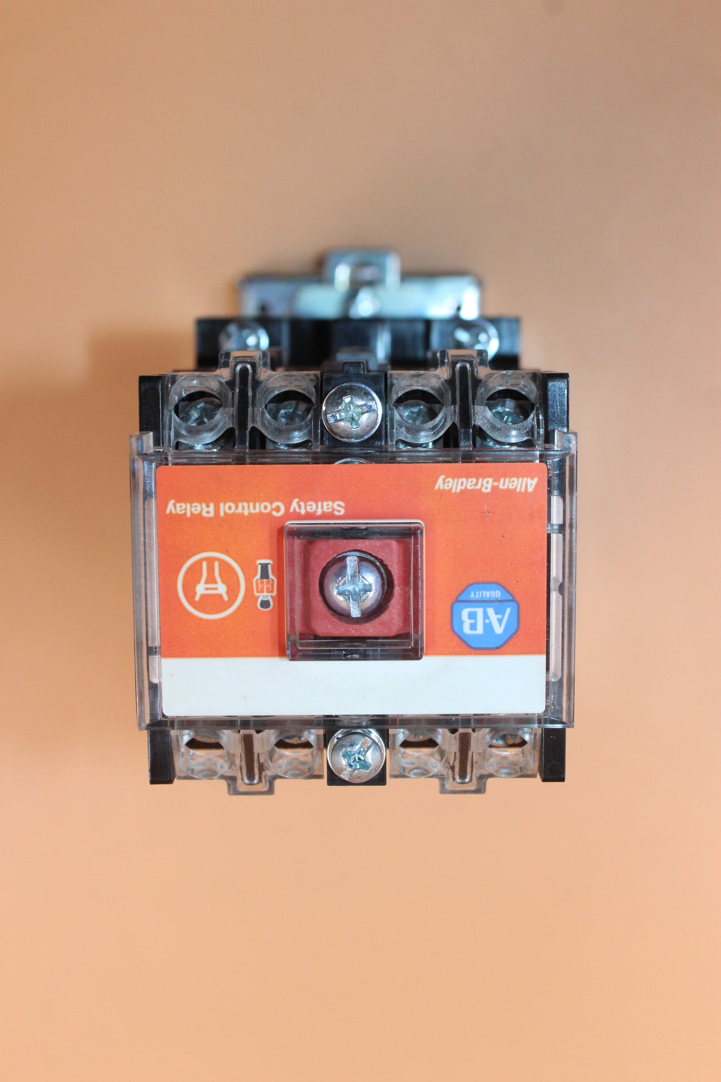 NEW NO BOX | ALLEN BRADLEY | 700S-DCP710DZ24 |