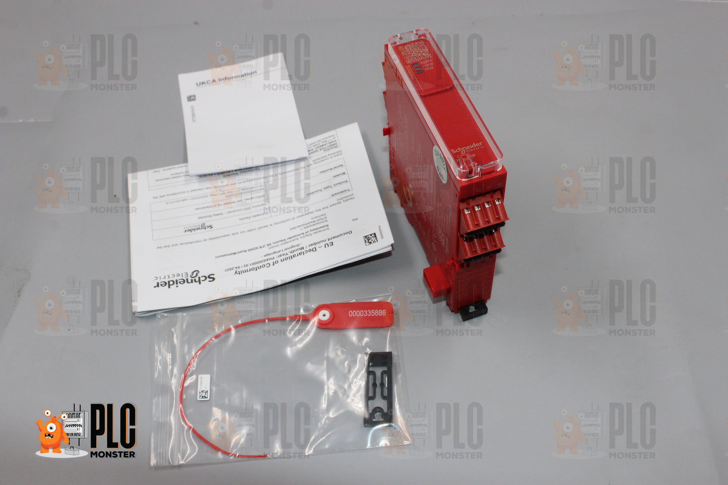 NEW OPEN BOX | SCHNEIDER ELECTRIC | XPSUEP14AC |