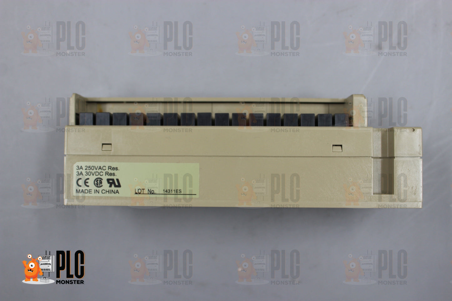 NEW | OMRON | SRT2-ROC16 |