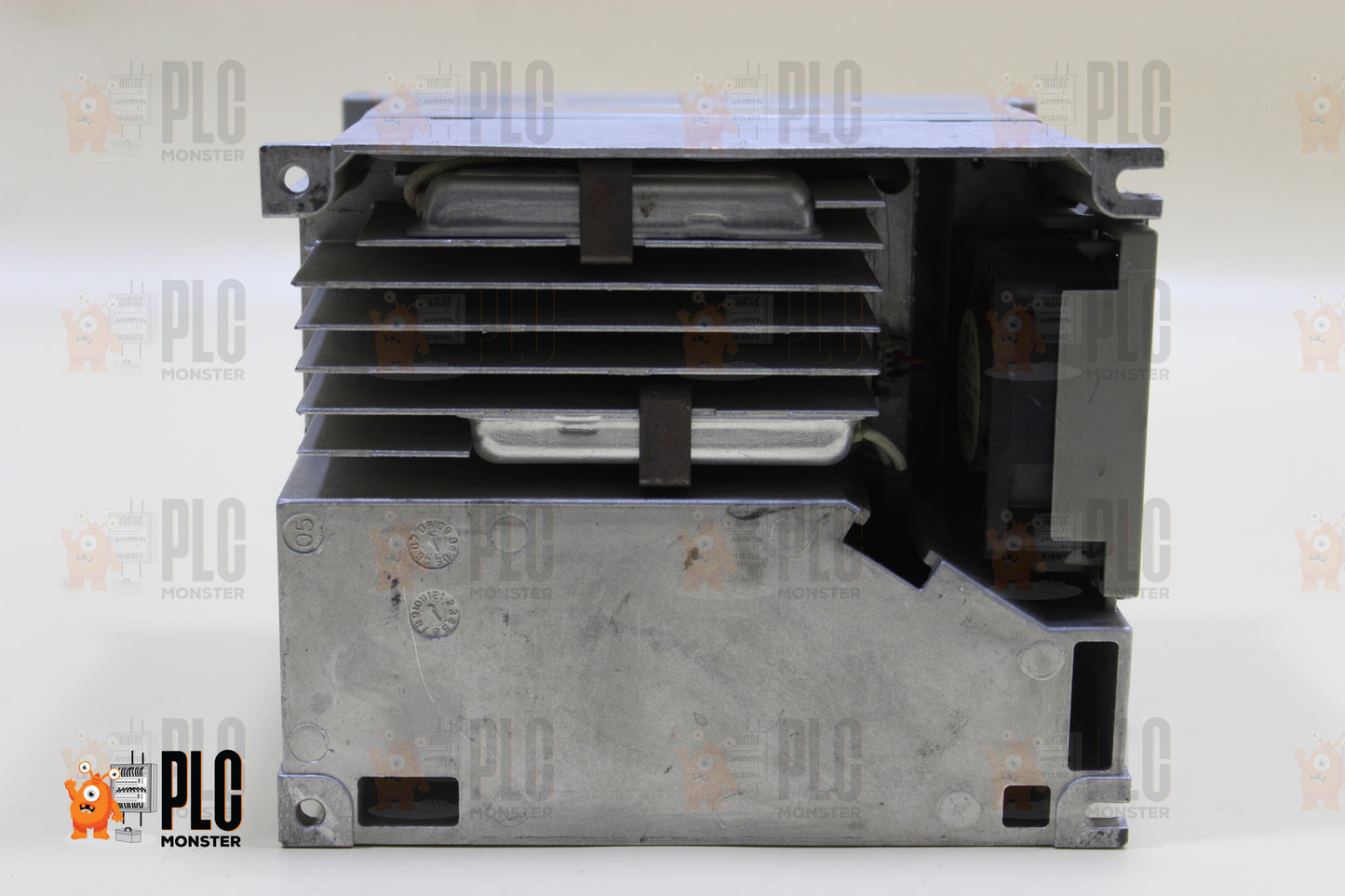 NEW NO BOX | SCHNEIDER ELECTRIC | LXM05BD22NA 2 |