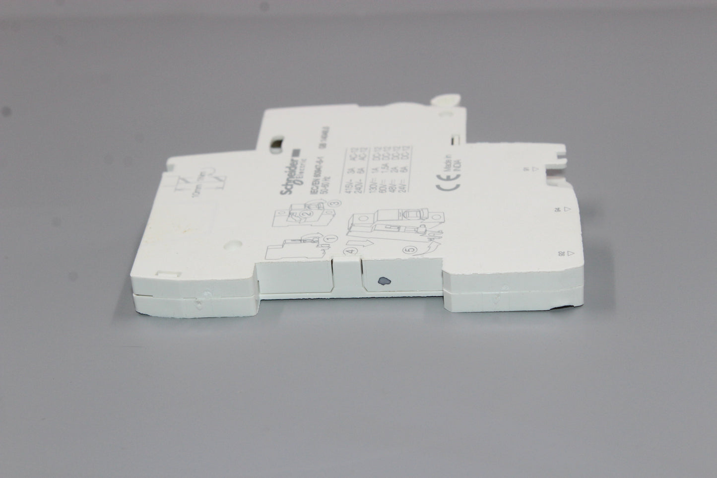 NEW | SCHNEIDER ELECTRIC | A9A26927 |