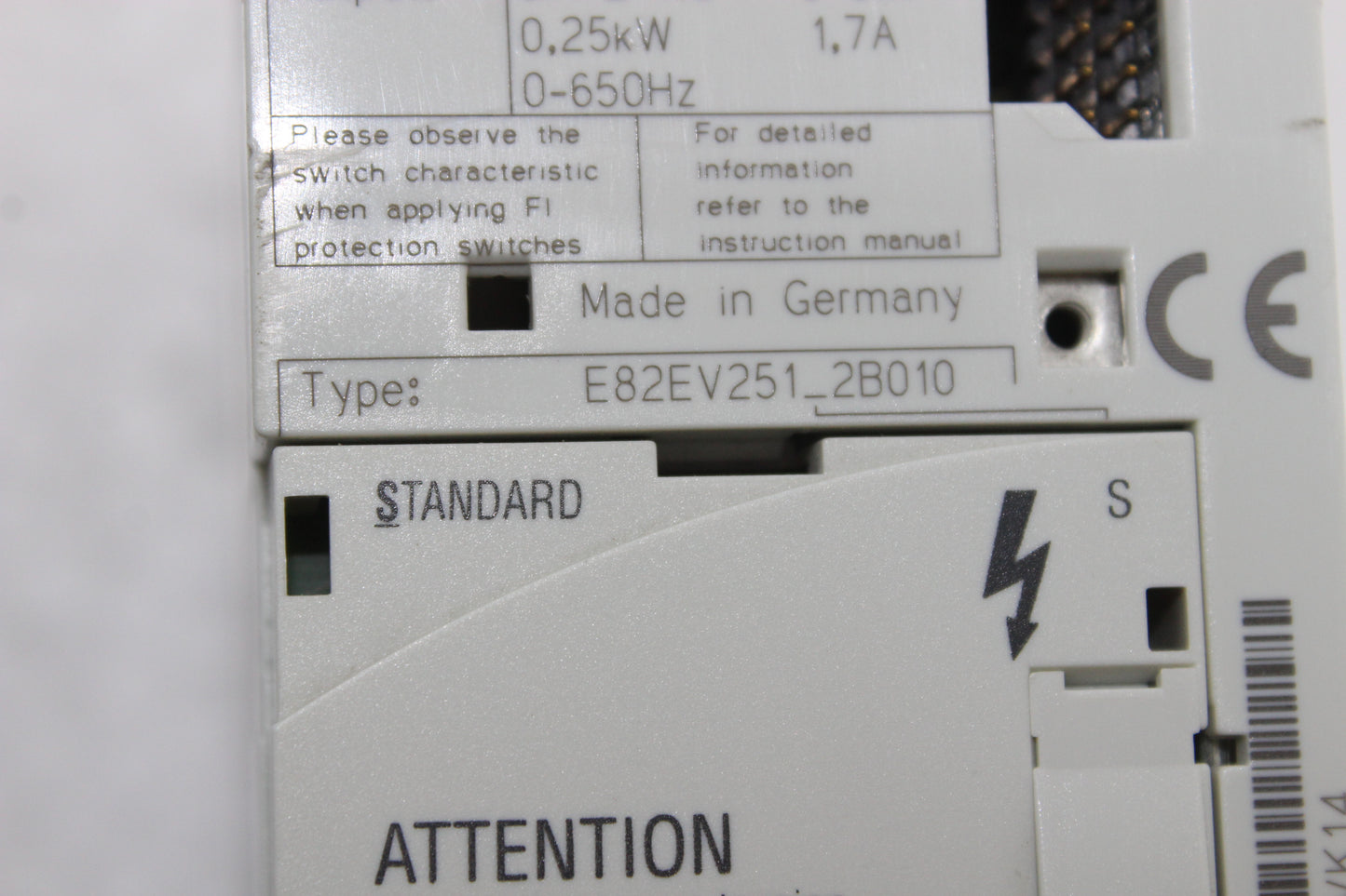 PREOWNED | Lenze | E82EV251_2B010 |