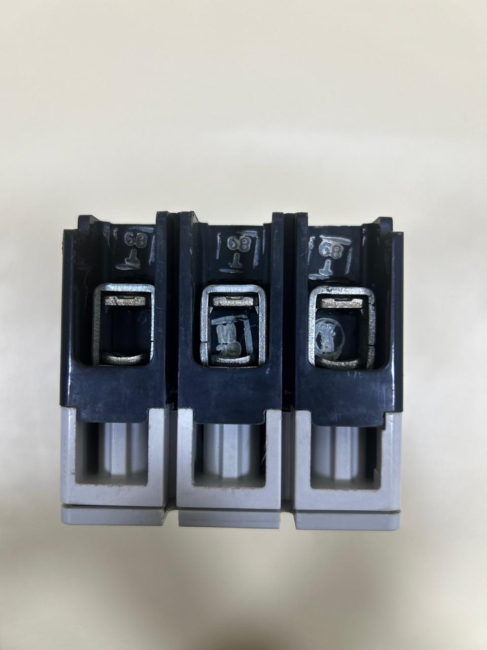 NEW OPEN BOX | ALLEN-BRADLEY | 140U-H3C3-C50 |