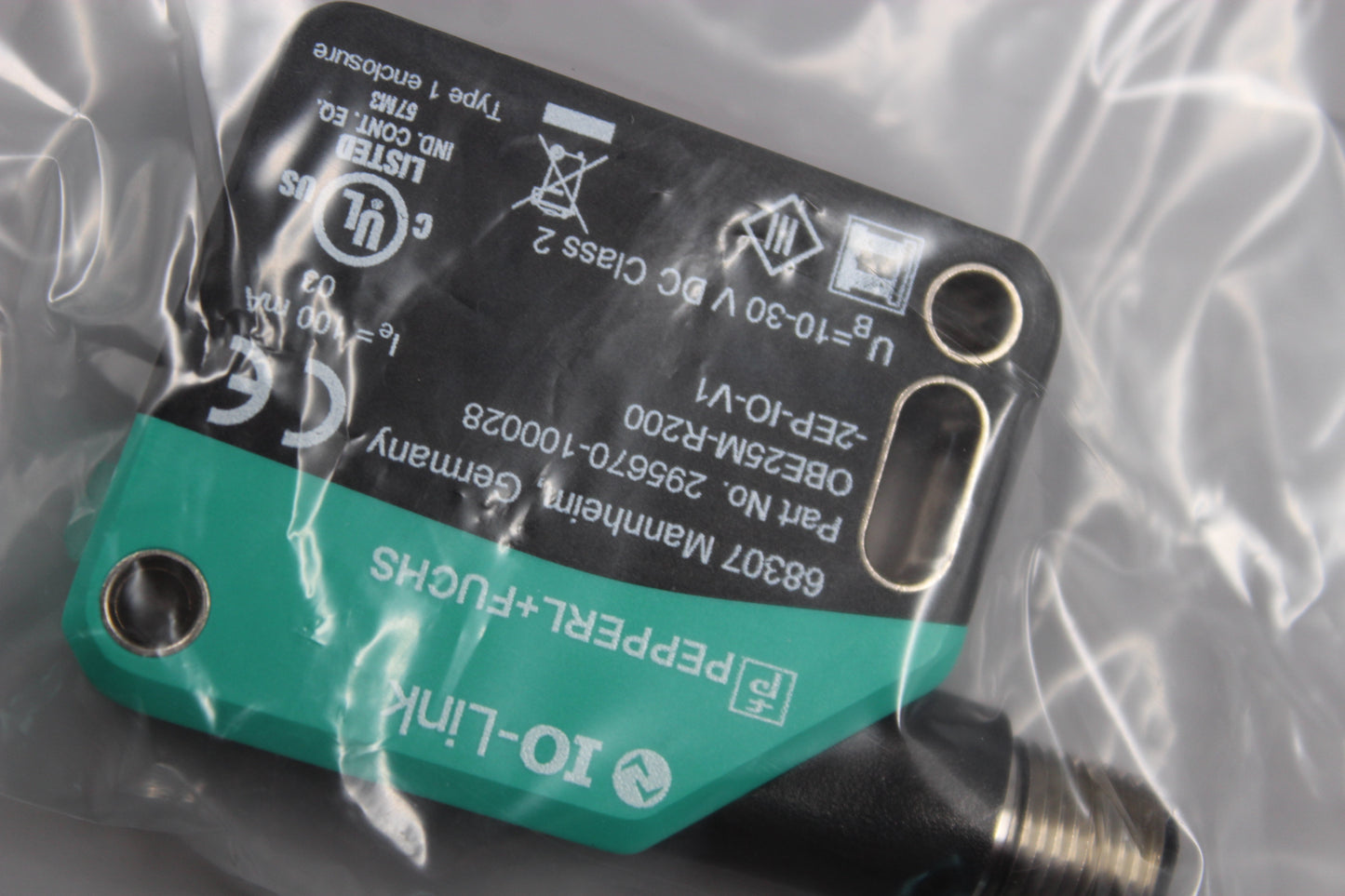 NEW | Pepperl+Fuchs | OBE25M-R200-S2EP-IO-V1 |