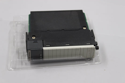 PREOWNED | ALLEN-BRADLEY | 1756-M08SE |