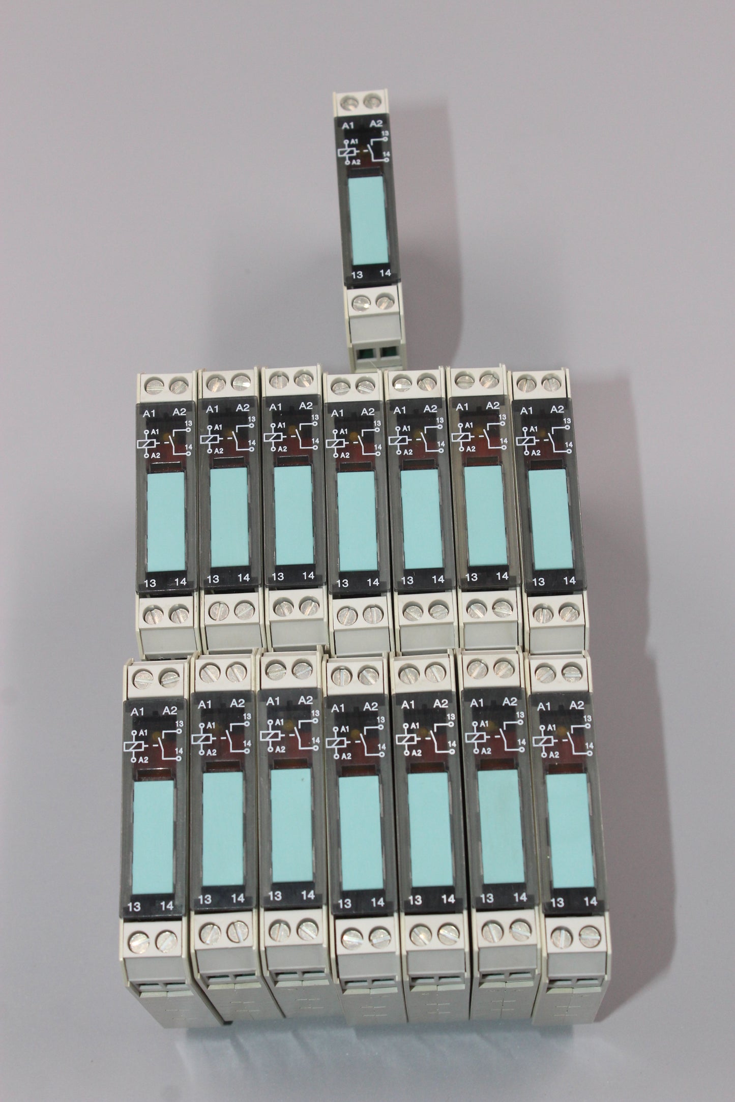 NEW OPEN BOX | SIEMENS | 3TX7002-1AB02 |