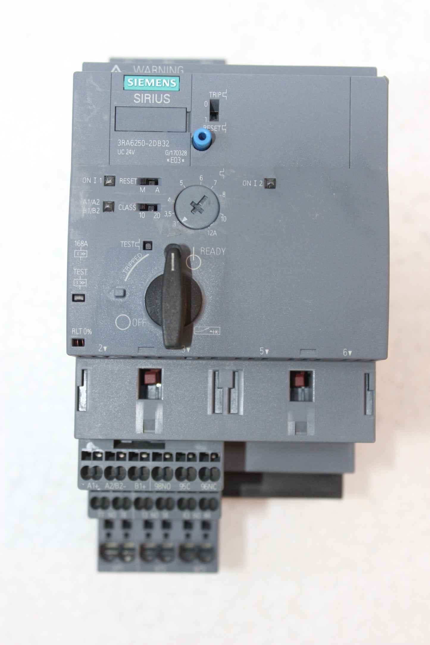 NEW NO BOX | SIEMENS | 3RA6250-2DB32 |