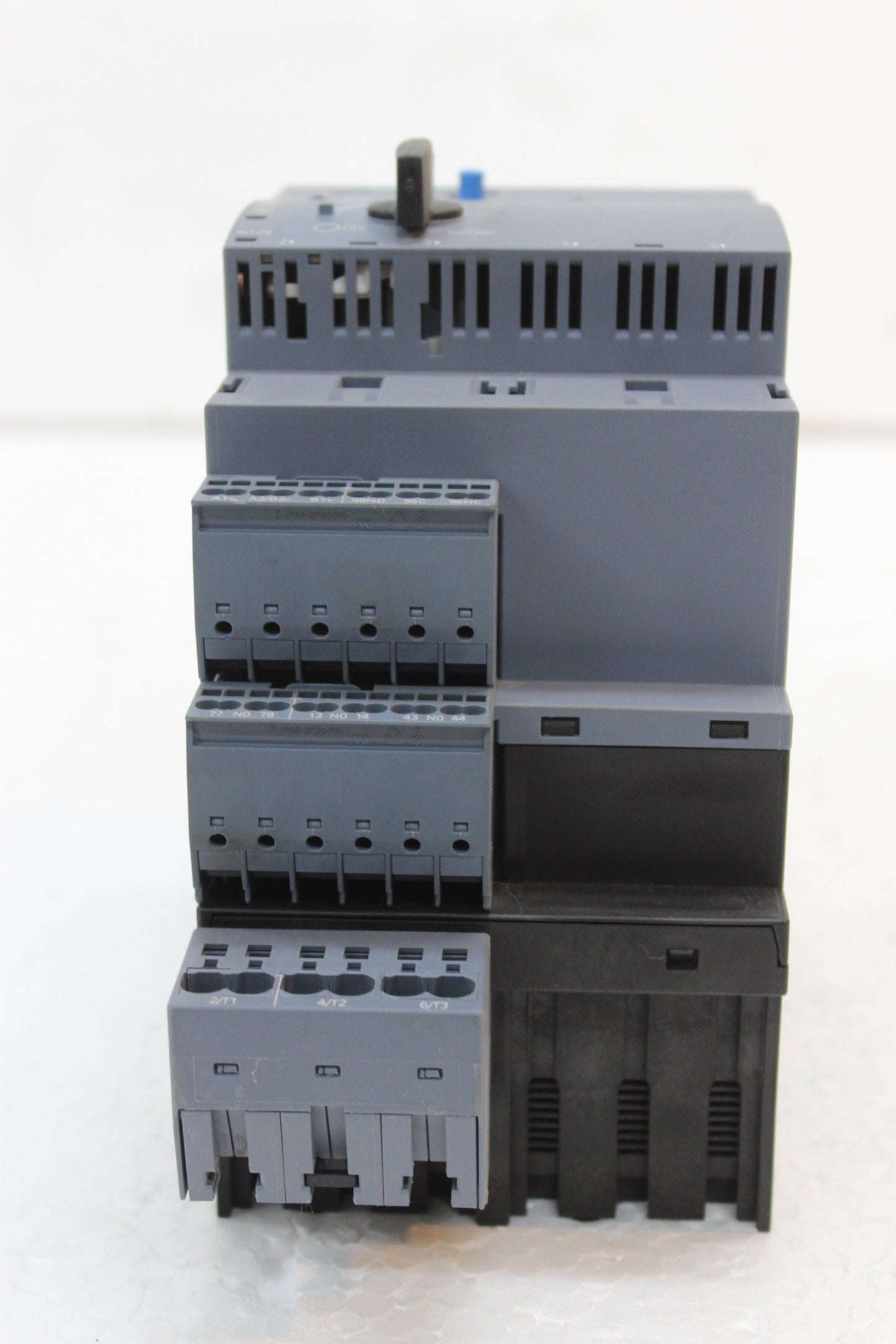 NEW NO BOX | SIEMENS | 3RA6250-2DB32 |