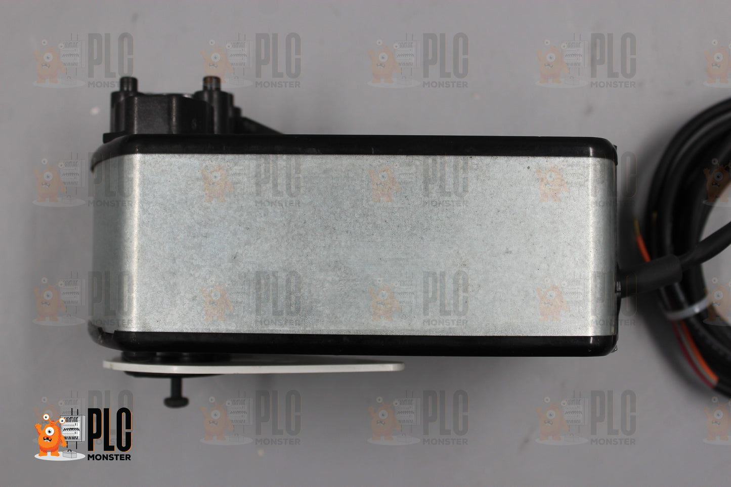 NEW NO BOX | Johnson Controls  | VA9208-GGA-2   |