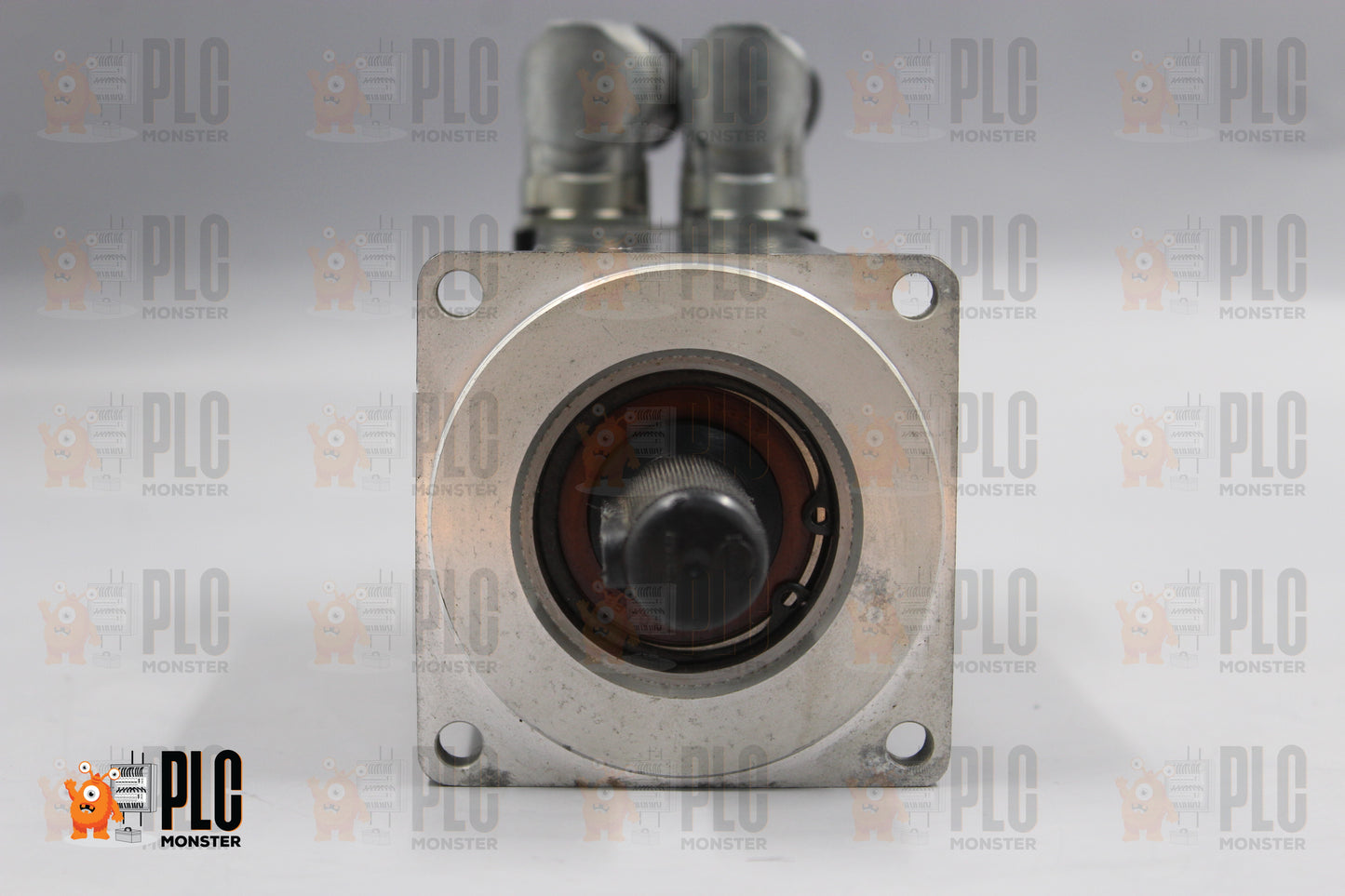 NEW OPEN BOX | DANAHER | AKM42E-ANCNR-00 |