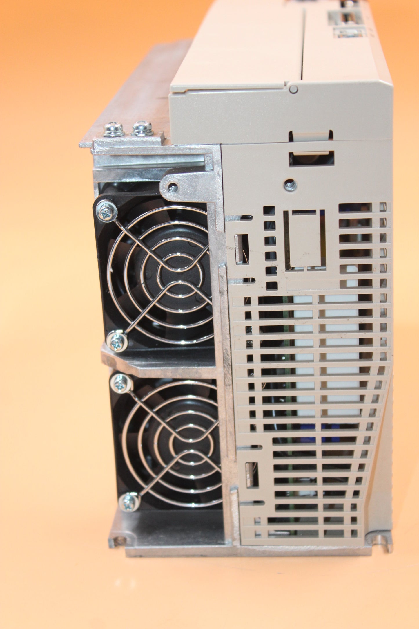 PREOWNED | YASKAWA  | SGDV-8R4D01A |