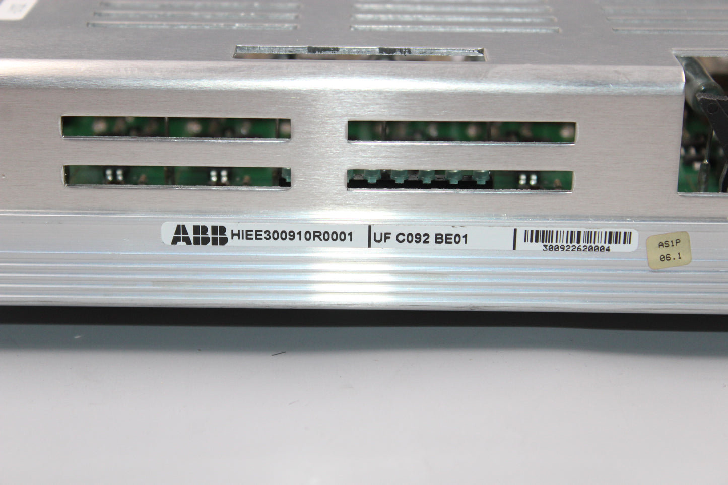PREOWNED | ABB | HIEE300910R0001   UF C092 BE01    |
