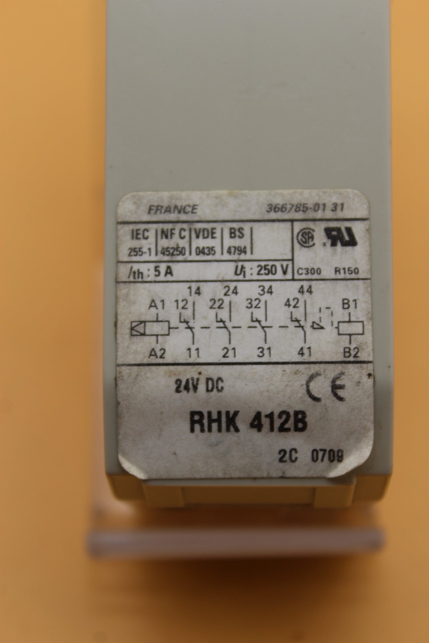 NEW OPEN BOX | TELEMECANIQUE | RHK 412B |
