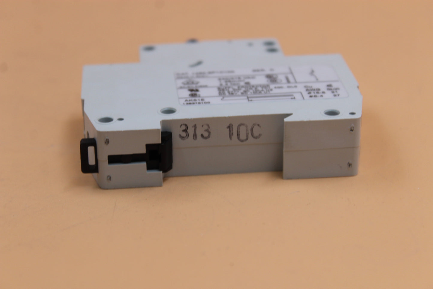 NEW | ALLEN-BRADLEY | 1492-SP1C100 |